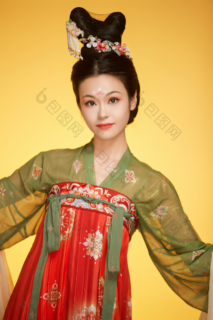 大唐风韵女性古装妆容造型图片-包图网企业站