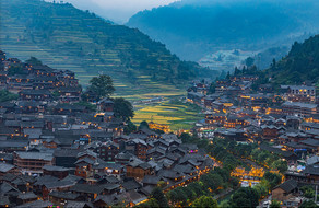 贵州西江千户苗寨夜景摄影图图片