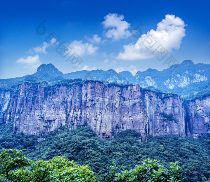 河南新乡南太行山万仙山山脉图片-包图网企业站