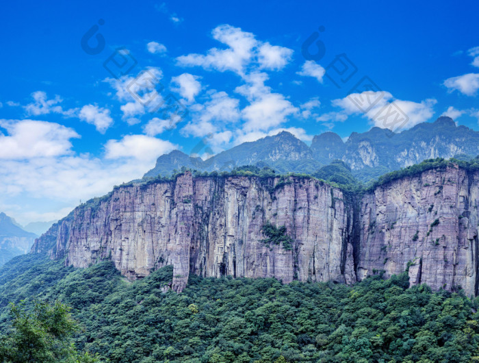 河南新乡南太行山万仙山山脉图片-包图网企业站