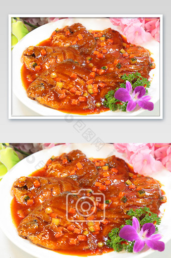 东北菜红烧晶鱼美食摄影图片