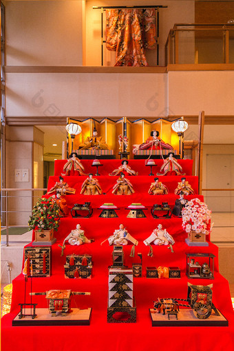 日本传统祭祀人偶摄影图片
