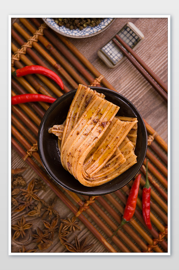 卤菜麻辣芋头粉片