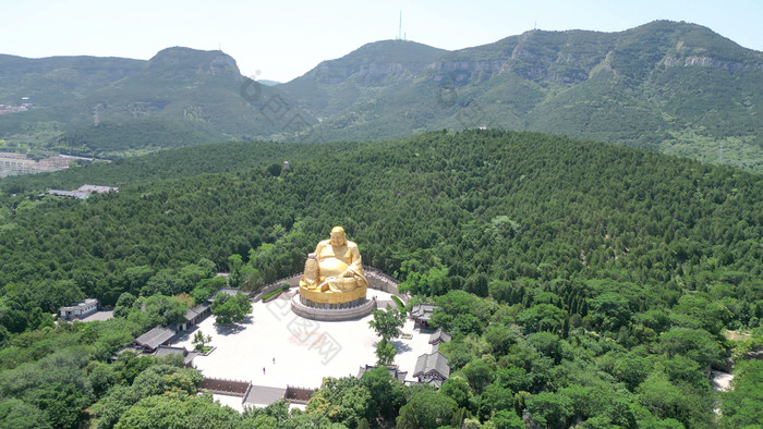 济南千佛山风景区航拍著名高山山脉磅礴自然图片素材