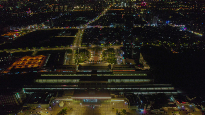 航拍江苏常州站夜景图片-包图网企业站
