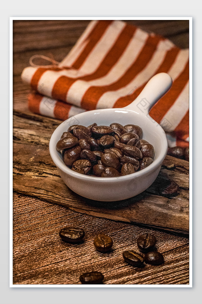 美式风格咖啡豆摄影图