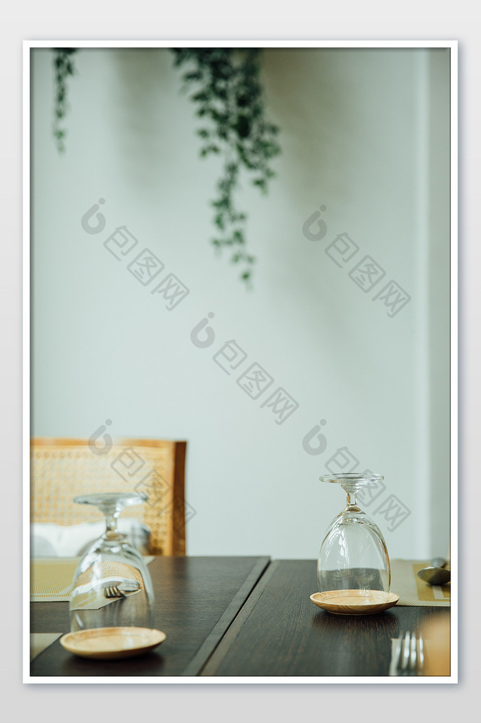日式文艺餐桌环境摄影图片