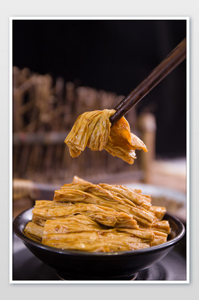 卤香腐竹片香辣腐竹片竖版特色凉菜凉拌蕨菜片麻辣美味黑茶腐竹片凉拌