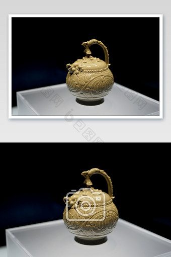 西安博物院镇馆之宝青釉提梁倒注瓷壶摄影图图片