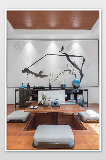 平和优雅的茶室家居摄影图