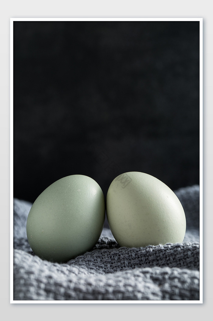 新鲜农家土鸡蛋高清摄影图片