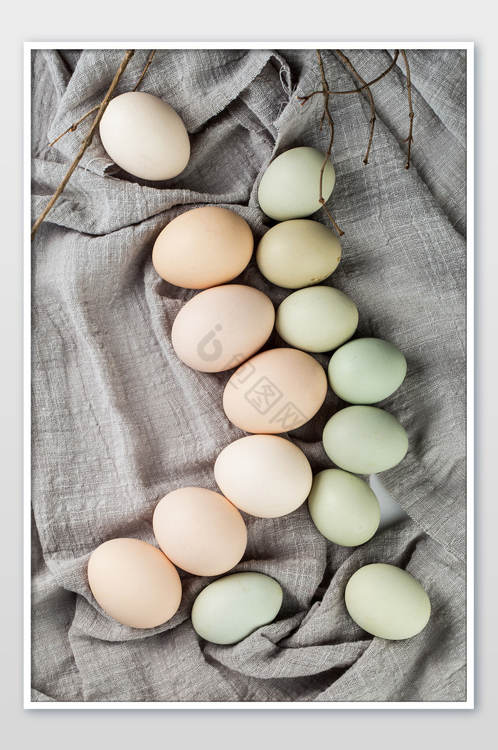 新鲜鸡蛋食材高清摄影俯视图图片