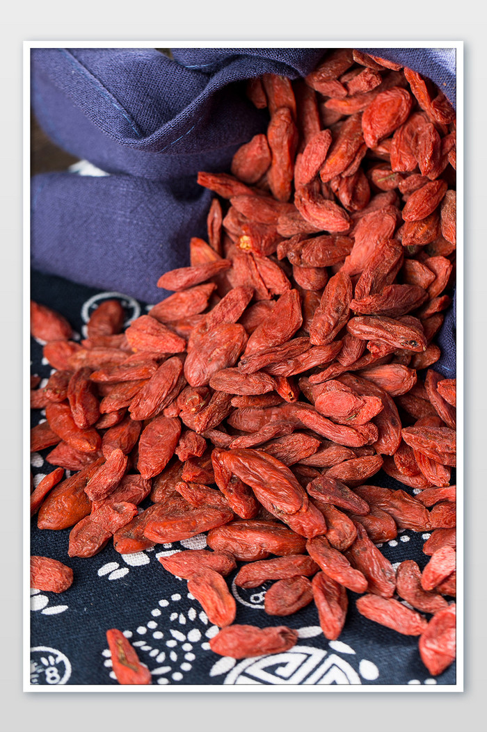 传统药材养生营养红枸杞高清细节摄影图图片