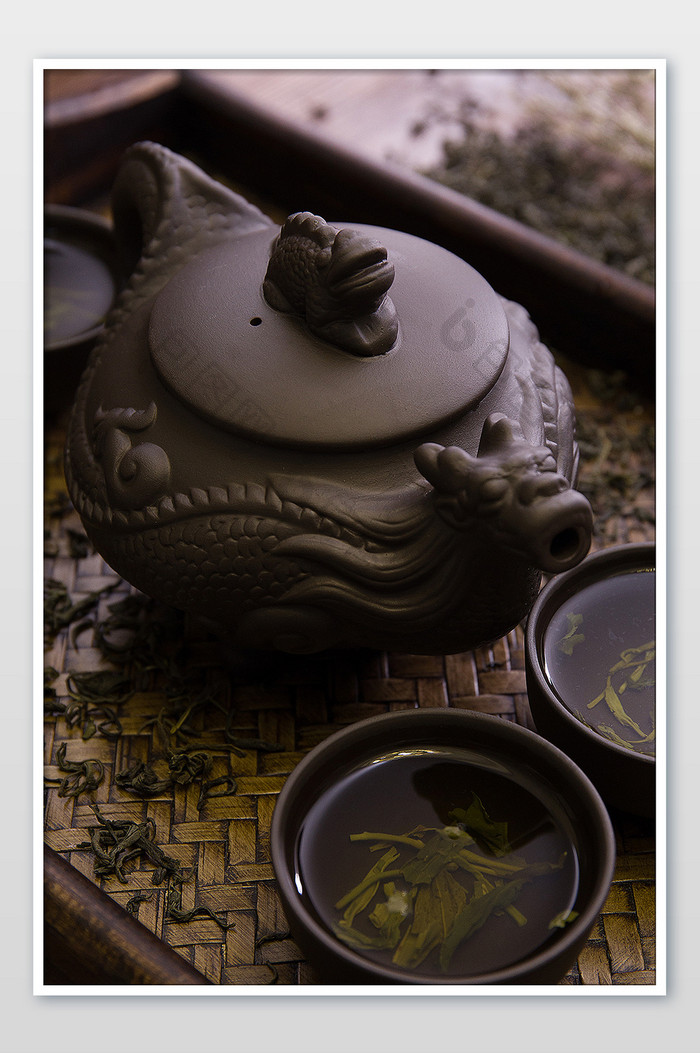 中国风茶壶茶叶竖版拍摄