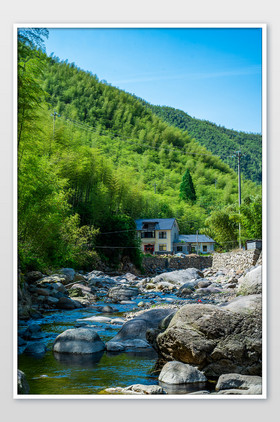 风景乡间老路摄影手机壁纸儿童乡间走路背影乡间清澈溪流村民洗衣夏日