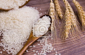 麦穗大米平铺摄影图片