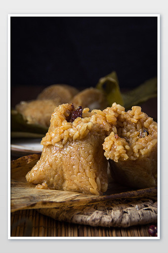 端午节猪肉粽子美食摄影图片