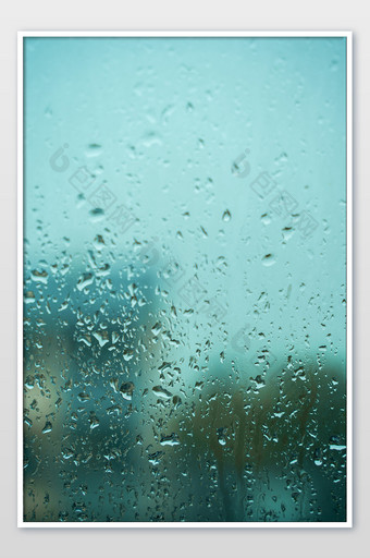 玻璃窗雨滴背景摄影图图片