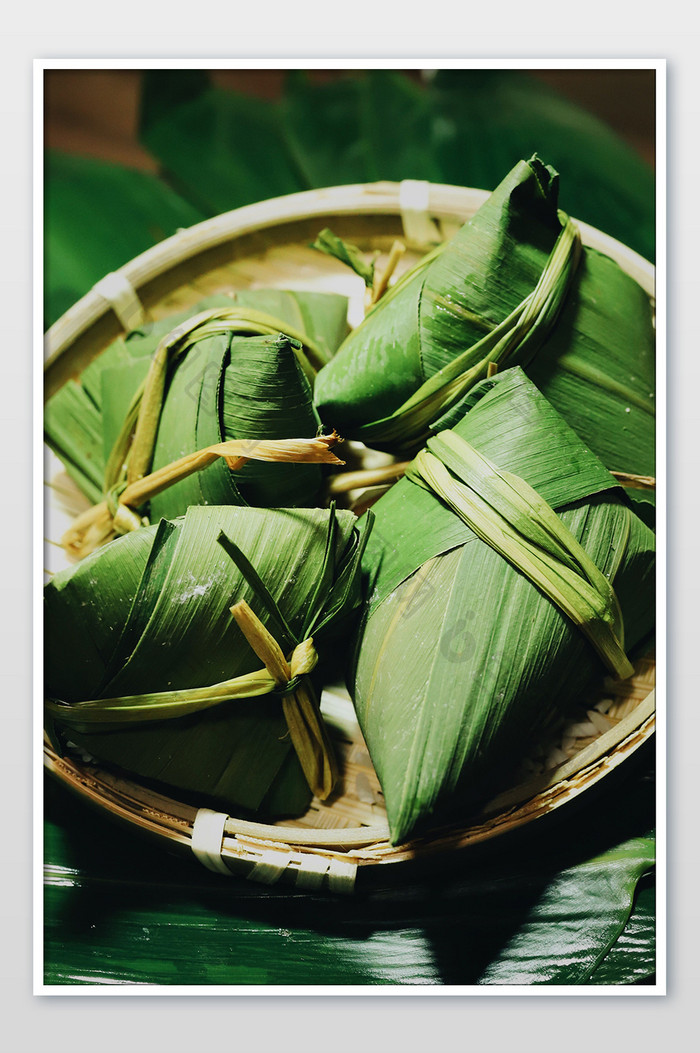 传统佳节端午节粽子美食摄影图片