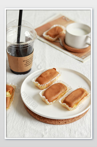 早餐下午茶牛奶咖啡蛋糕海报图片