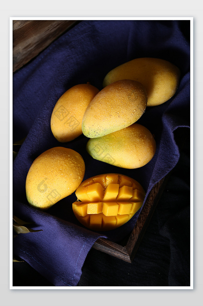 新鲜水果芒果高清美食俯视摄影图