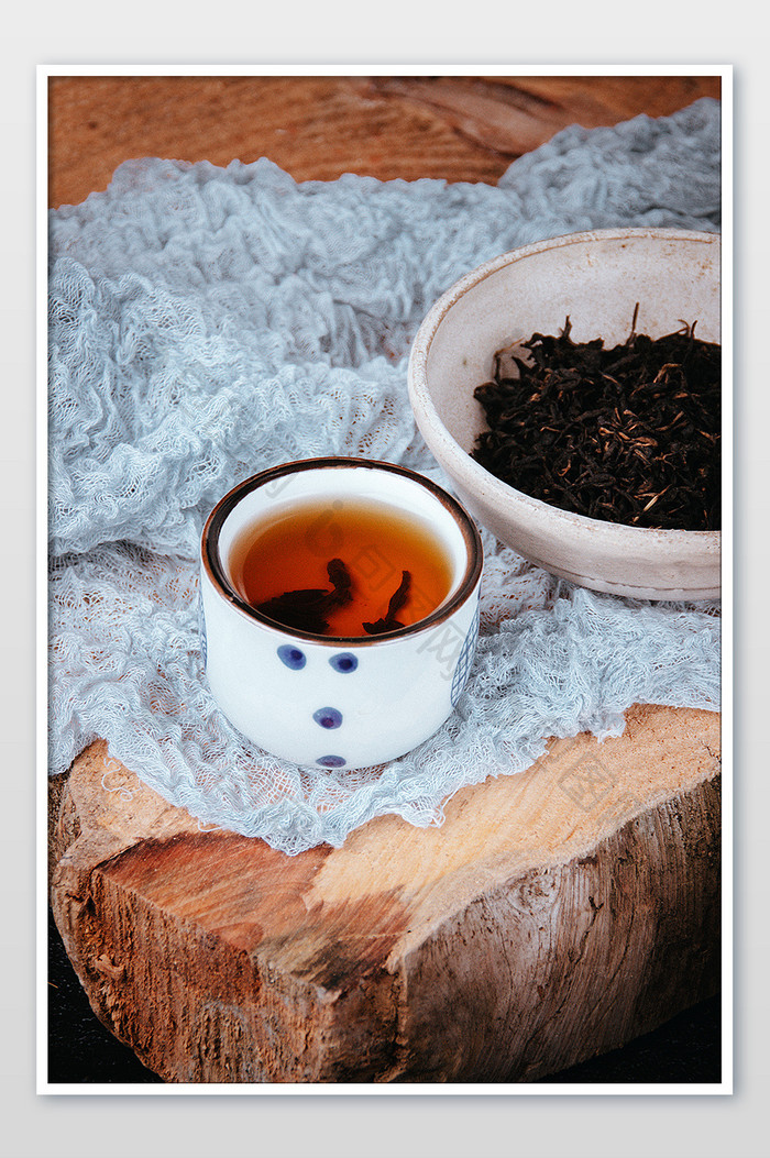 陶瓷茶道大红袍红茶静物摄影图