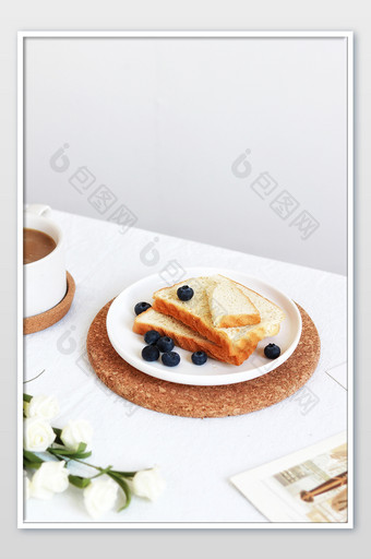 早餐下午茶吐司咖啡蓝莓烘焙图片
