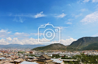 香格里拉哈巴雪山俯瞰全景摄影图片