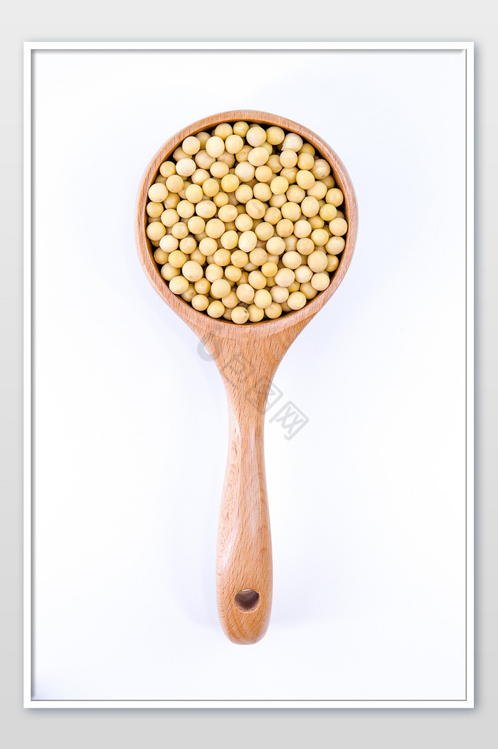 勺子里的黄豆谷类五谷杂粮图片