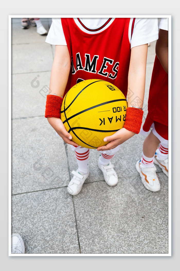六一儿童节有趣少儿风采趣味篮球赛图片图片