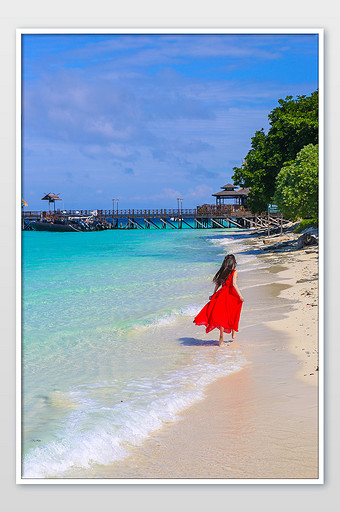 仙本那绝美美女背影碧绿海水摄影图片下载