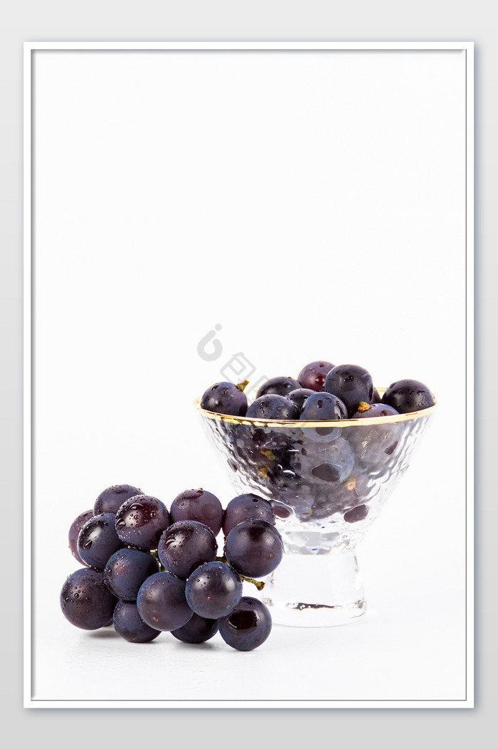 高清水果美食葡萄白底摄影图片