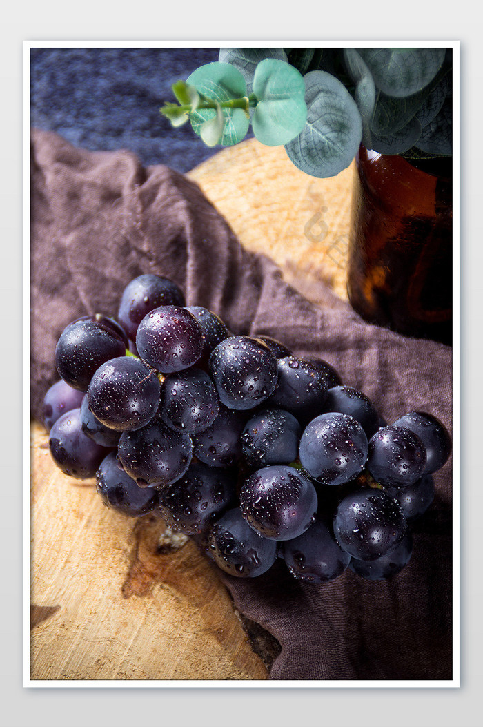紫色葡萄水果复古场景摄影图片