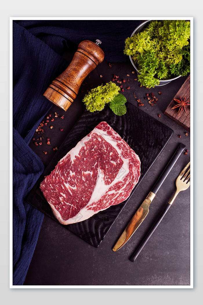 新鲜和牛牛排肉高清摄影图片
