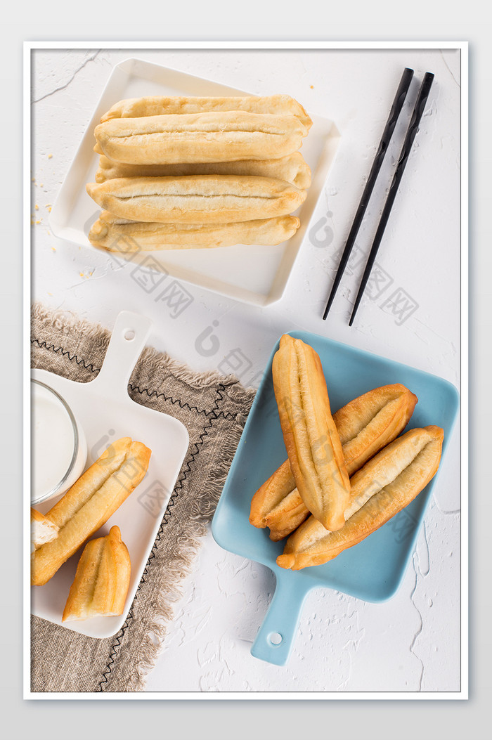 中国传统美食小吃油条俯视摄影图图片图片