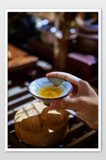 茶道茶艺陶瓷茶杯中式风格摄影图图片