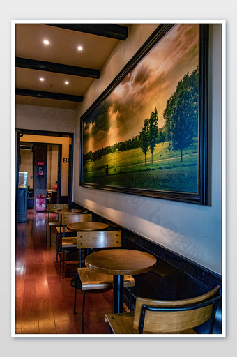 新中式艺术气息咖啡馆挂画室内咖啡摄影图图片