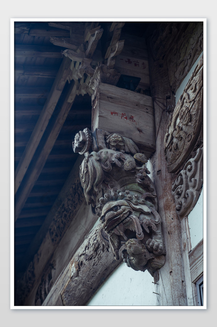 中国传统木雕古代工艺木制品建筑摄影图