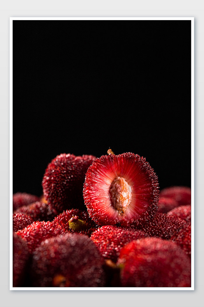 美食水果新鲜杨梅特写摄影图