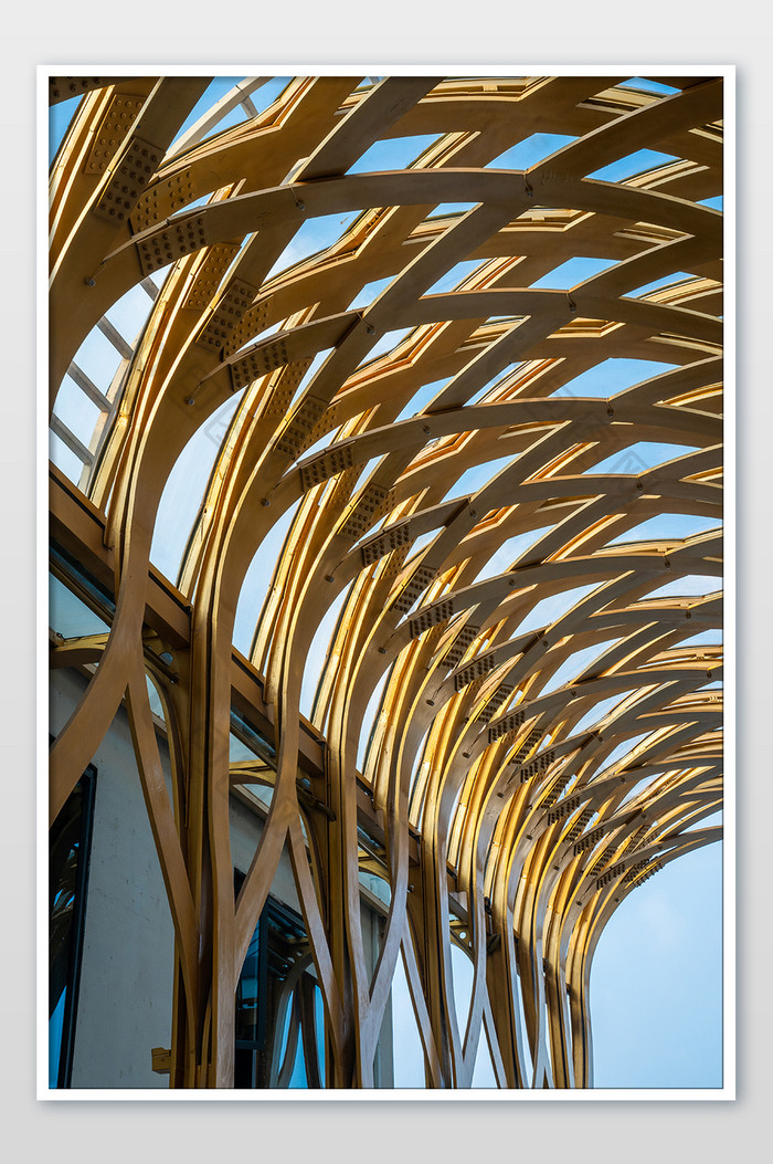 走廊走道金色拱形金色钢铁建筑摄影图
