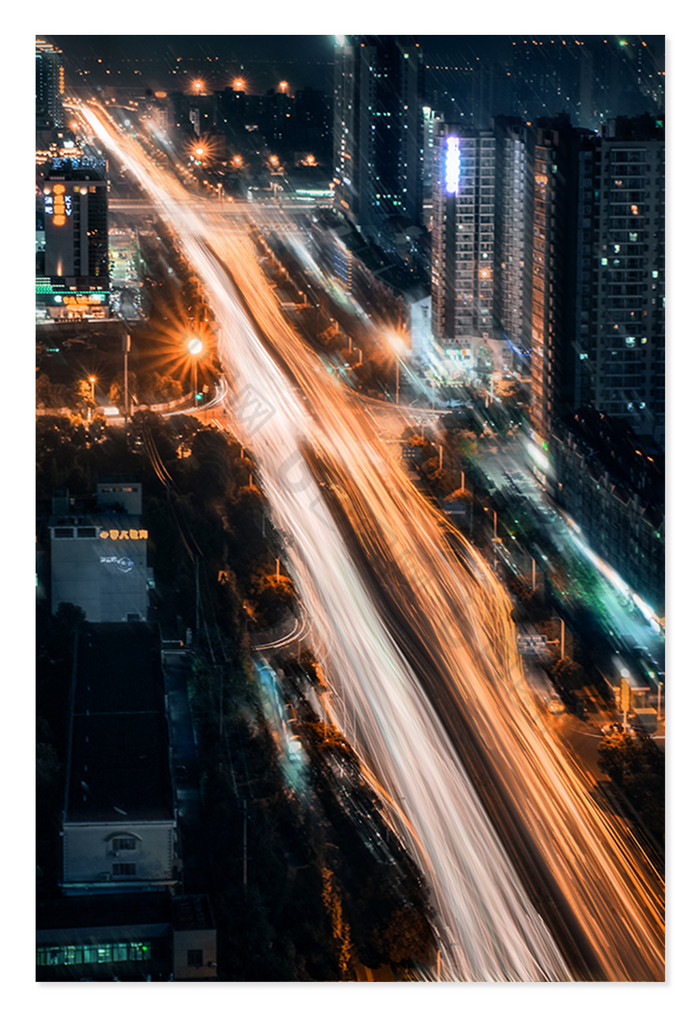 城市夜晚延时速度感光束图片