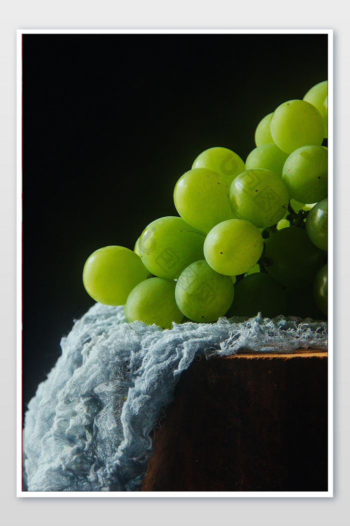 绿色新鲜水果葡萄摄影图