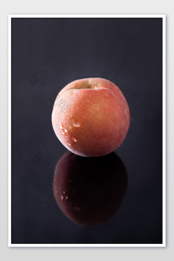 水蜜桃桃子香甜水果当季诱人营养摄影图