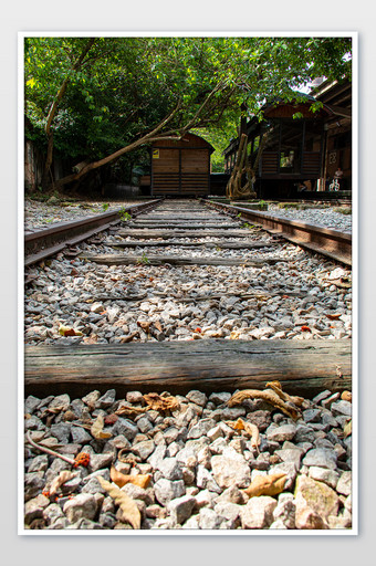 火车道铁路遗迹石子铺路摄影图图片