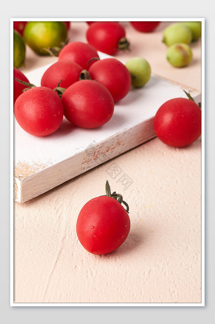 红色圣女果小番茄水果新鲜美食摄影图片