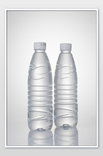 饮用水矿泉水纯净水瓶子机样素材摄影图片