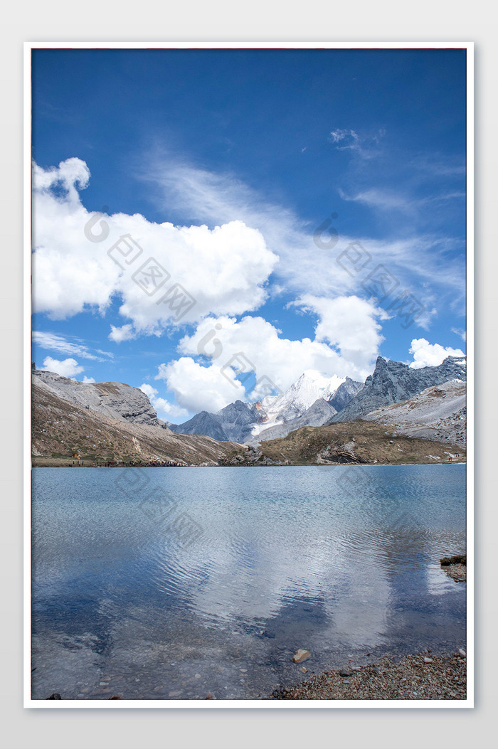 自然风景湖泊雪山风光摄影图片