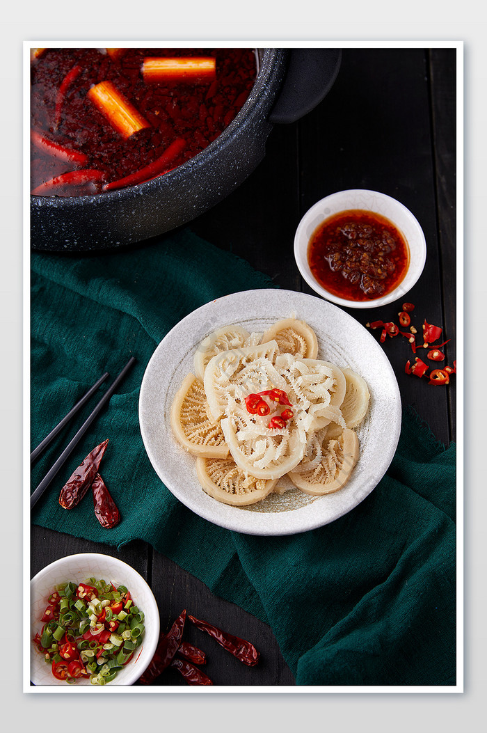 火锅中式餐饮食材白毛肚丝海报摄影图