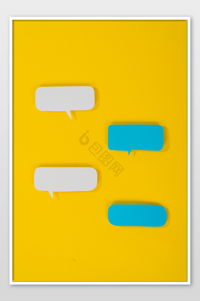 黄色背景蓝白对话长条框图片