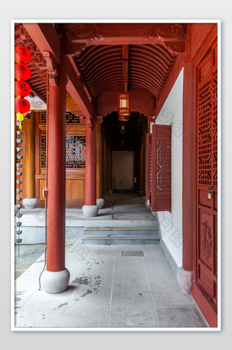 寺庙学院走廊建筑中国佛学文化摄影图图片